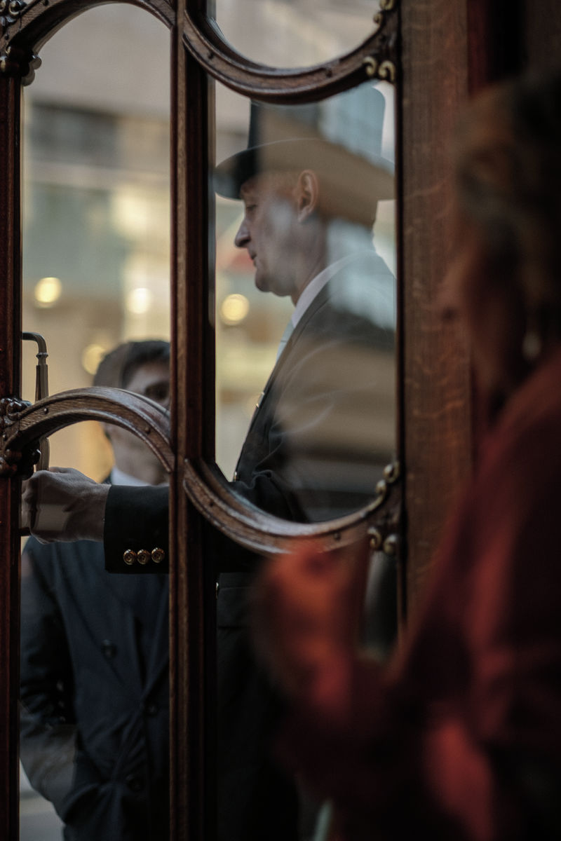 Fortnum &amp; Mason Doorman (A3 42x29cm)